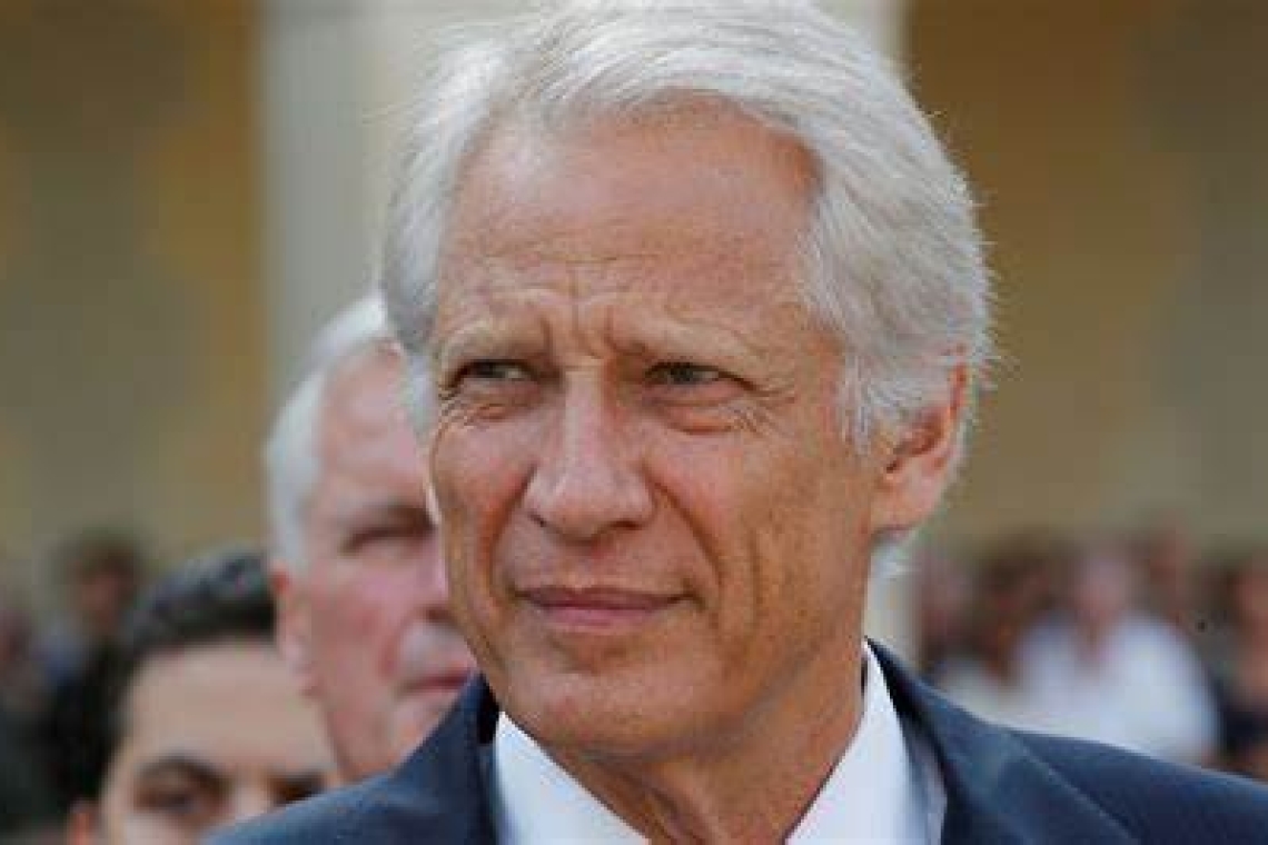 OMONDO POLITIQUE - De Villepin défend le Nouveau Front populaire à la Fête de l'Huma